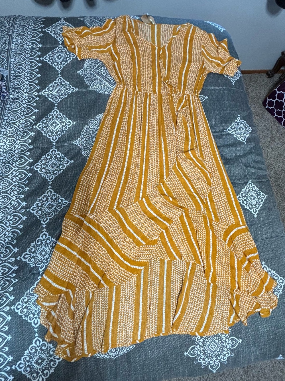 Kori Mustard Striped Short Sleeve Maxi Dress - Women Size Large